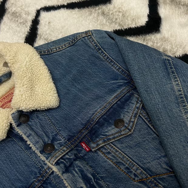 [S]리바이스 쉐르파 데님 트러커 자켓/중청