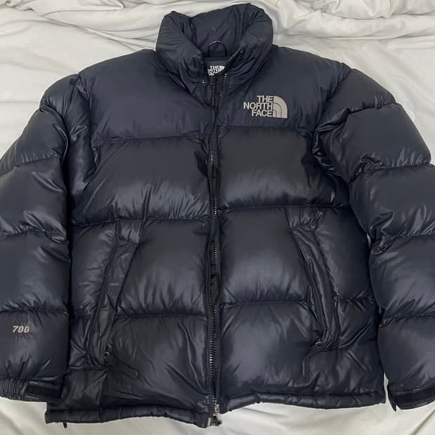 노스페이스 눕시 700 패딩 90사이즈