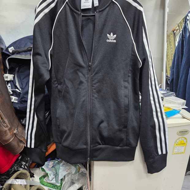 아디다스  블랙   트랙탑져지    