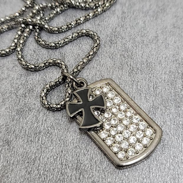 cross necklace
