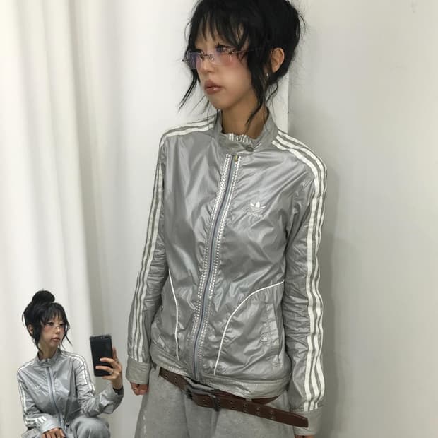 아디다스 오리지널스 실버 바람막이