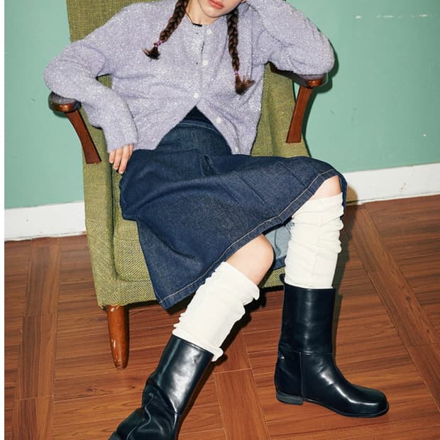 (새상품) 마크모크 부츠 판초 pancho 235 판매해요