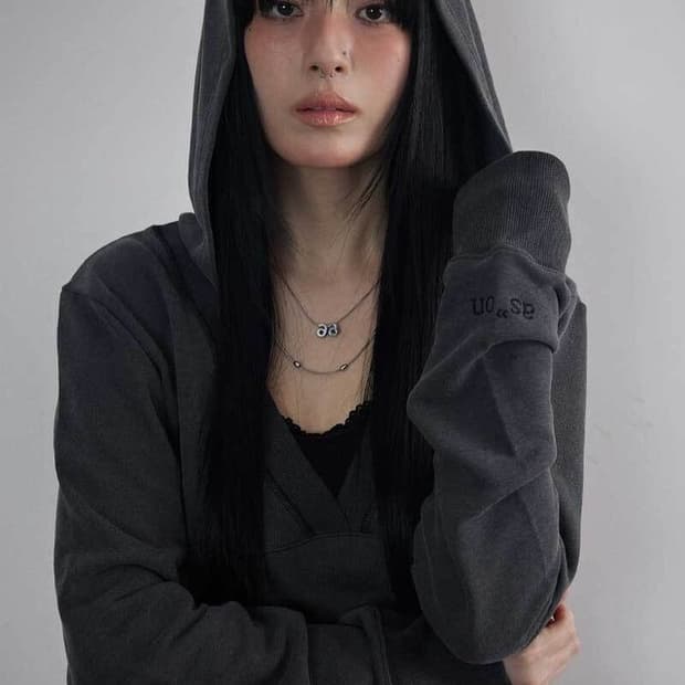 애즈온 타이니 후디 차콜