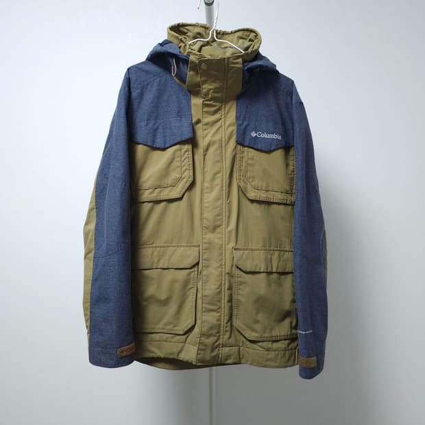 컬럼비아 바람막이 M