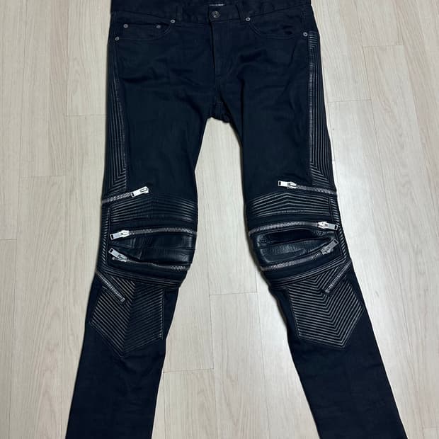 생로랑 13시즌 레더패널진