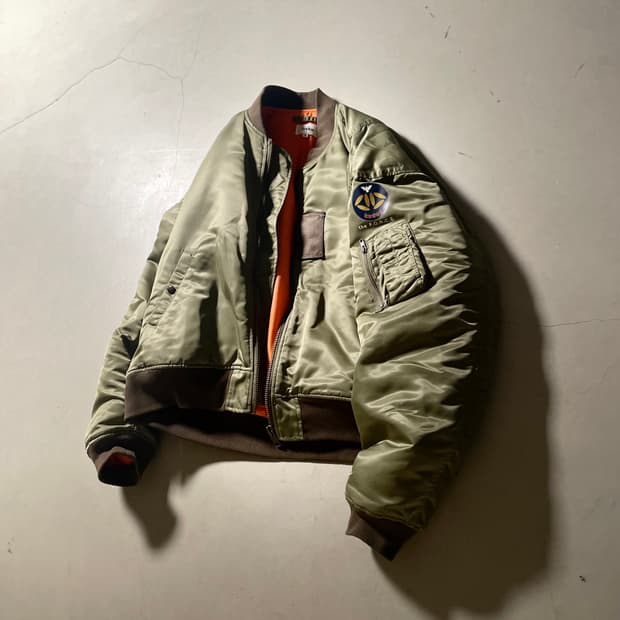쿠도 MA-1 Padded Bomber Jacket