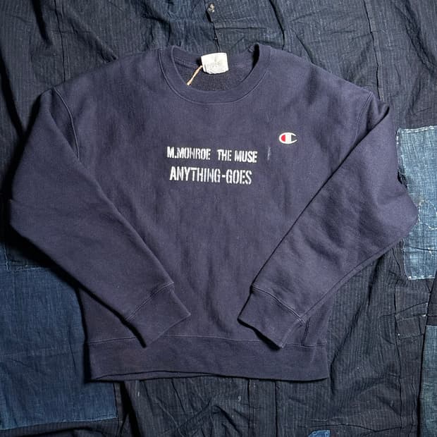 챔피온 리버스위브 애니띵고우즈 스텐실 로고 스웻셔츠 M