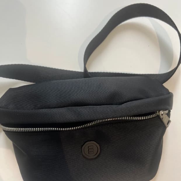 미닛뮤트 클로웨이스트 미니 블랙