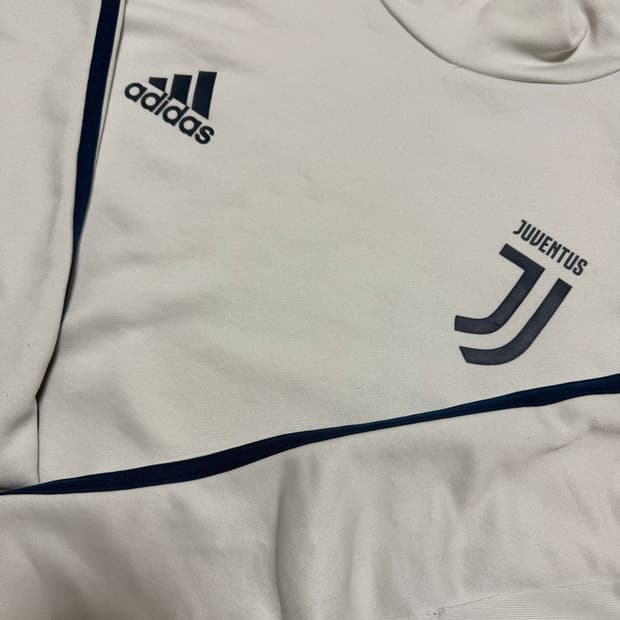 아디다스 유벤투스 트레이닝 탑 져지