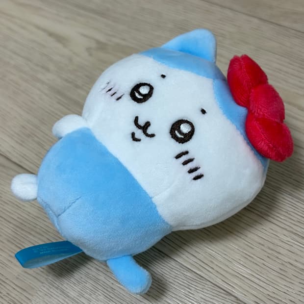 치이카와 x 산리오 캐릭터즈 홀더블 마스코트 하치와레 헬로키티