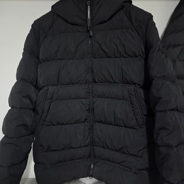 Cp컴퍼니 크롬R  고글 후드 패딩 XL