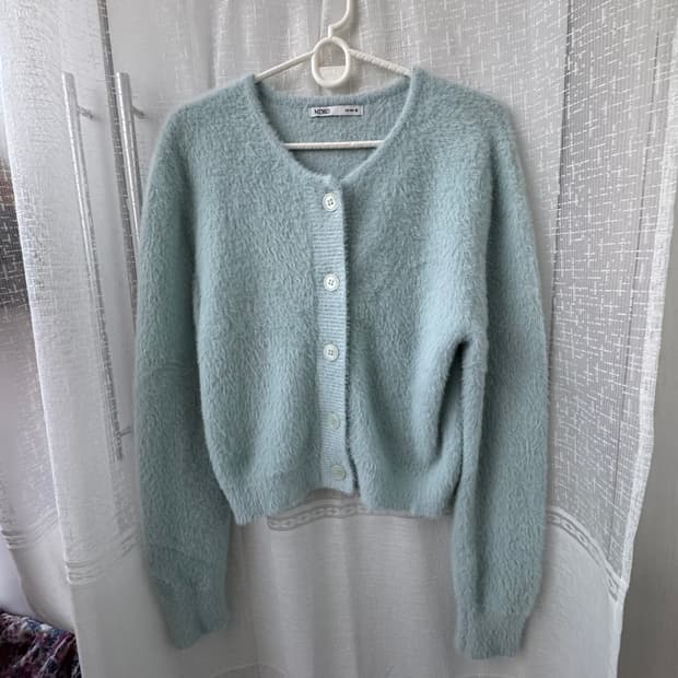 미쏘 보송포근 민트색 긴팔 가디건 M