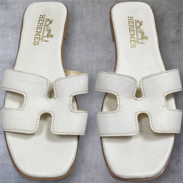 에르메스 Hermes 화이트 오란 샌들 슬리퍼 37