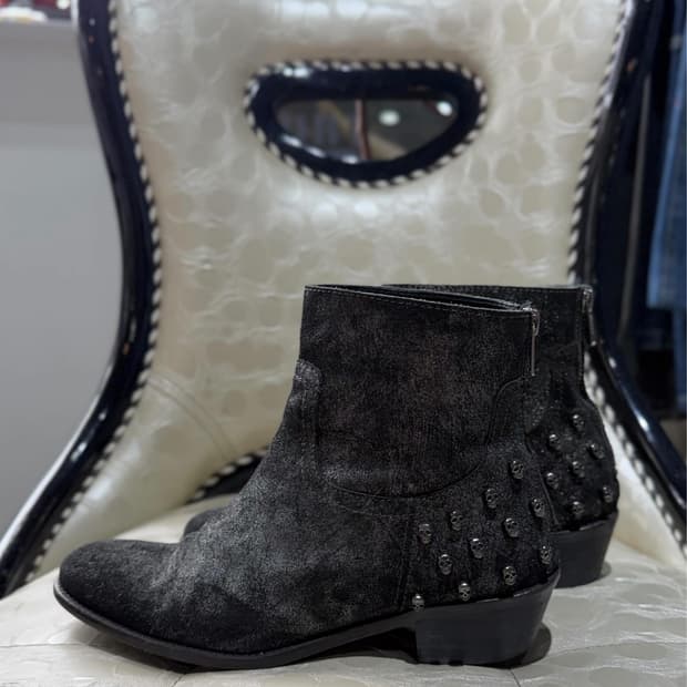 ZADIG&VOLTAIRE 스컬 스터디드 부츠