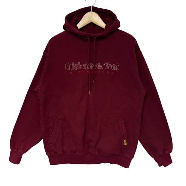 디스이즈네버댓 인터네셔널 자수로고 후드티 버건디