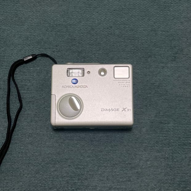Konica Dimage X31 코니카 디지털 카메라
