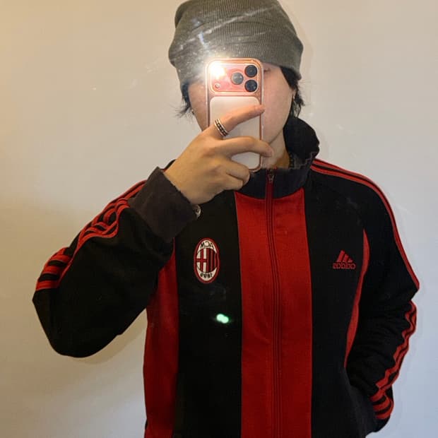 아디디스 AC밀란 대장급 저지