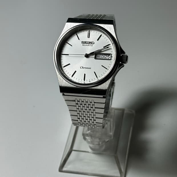 SEIKO quartz chronos
