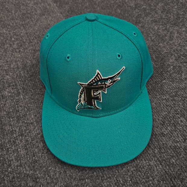 뉴에라 플로리다 말린스 쿠퍼스다운 모자(급처)