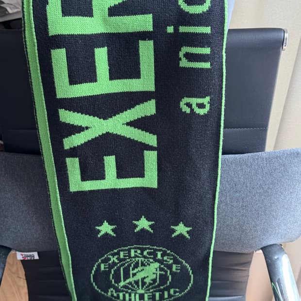 E.X.R LOGO JACQUARD SCARF_BLACK 엑서사이즈