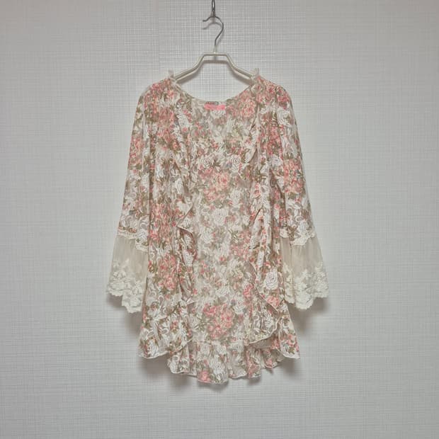 리즈리사 Chambre a couche 오프화이트 로브가디건