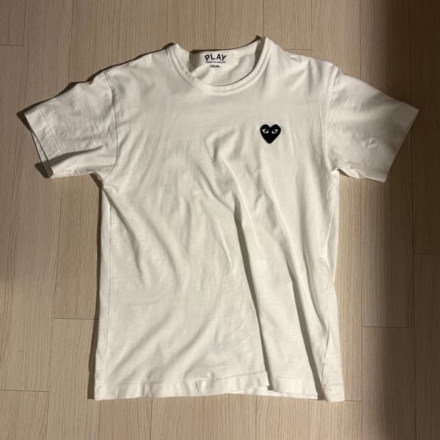 [M] 새상품 꼼데가르송 반팔티