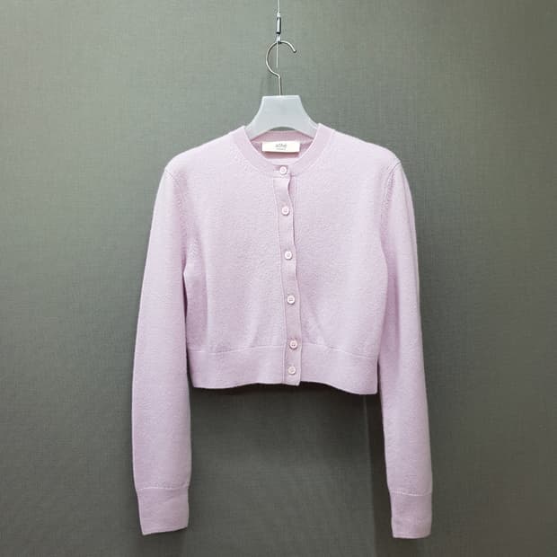아떼 바네사브루노 2022 캐시미어 크롭가디건 0사이즈