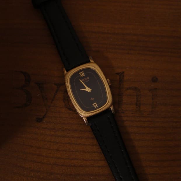 [Rado] 라도 텍스처 베젤 블랙 다이얼 빈티지 여성용 워치