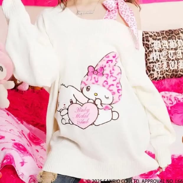 베이비메탈클럽 스핀즈 오프숄더 니트