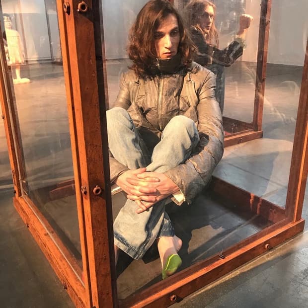 taped stitching denim