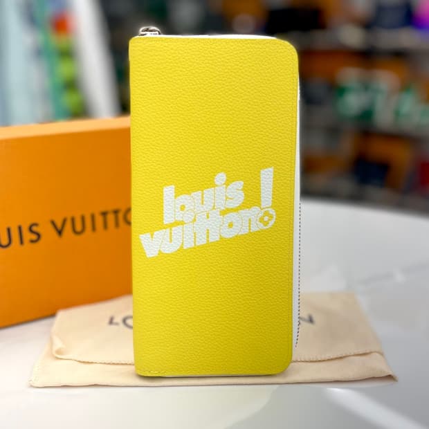 루이비통 에브리데이 한정판 지퍼돌이 장지갑