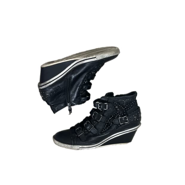 빈티지 애쉬 웨지힐 스니커즈 (EU38) 