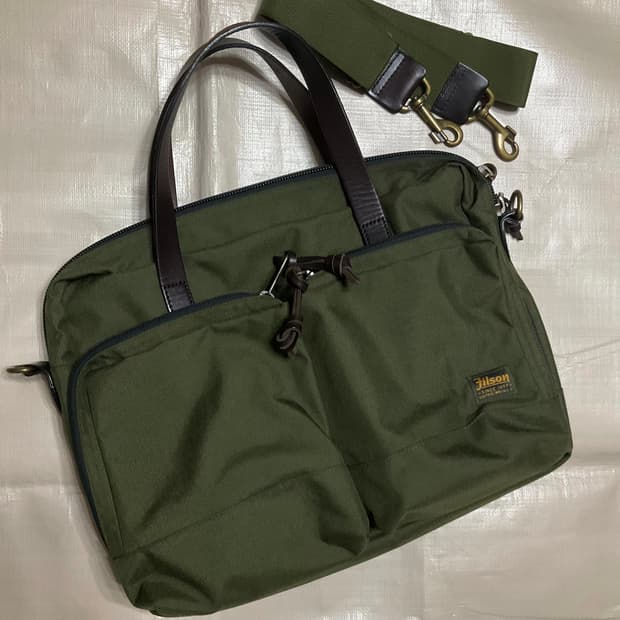 필슨 878 드라이든 브리프케이스 오터그린