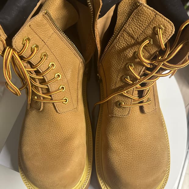 쏘유레슈어 벨루가 290