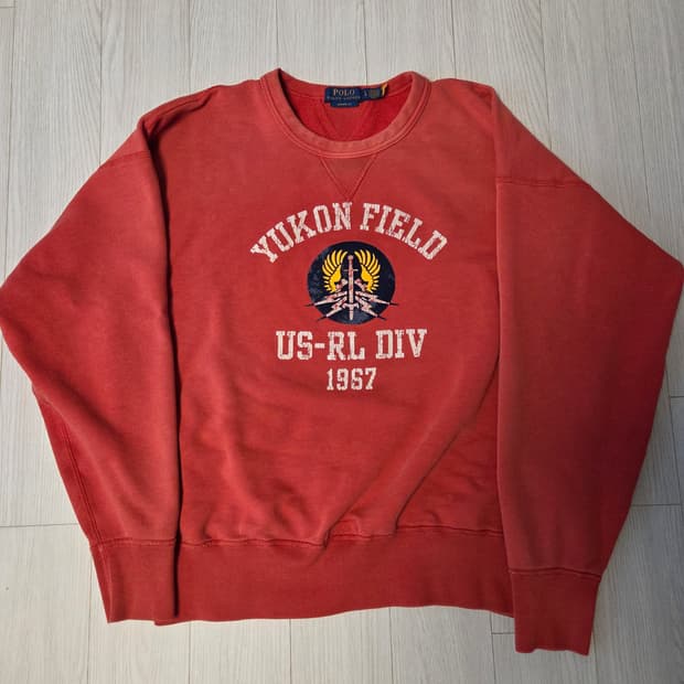 폴로 유콘필드 맨투맨 레드 L