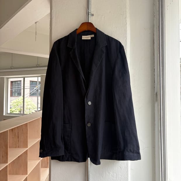 PURE DKNY 네이비 리넨 블레이져