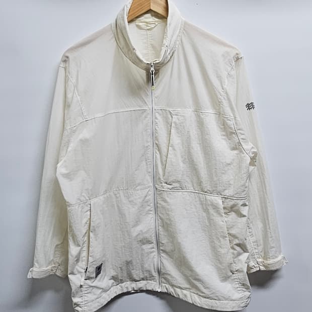 코오롱스포츠 여성 바람막이 자켓 100