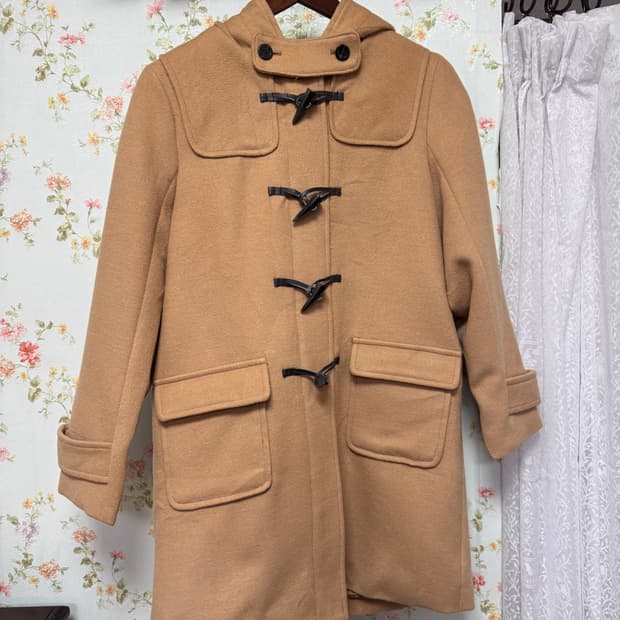 베이지 떡볶이 코트