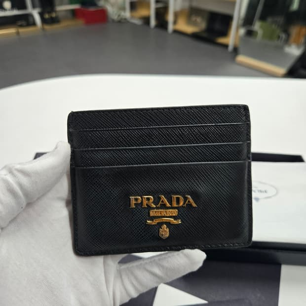 [A급컨디션]프라다 사피아노 카드지갑