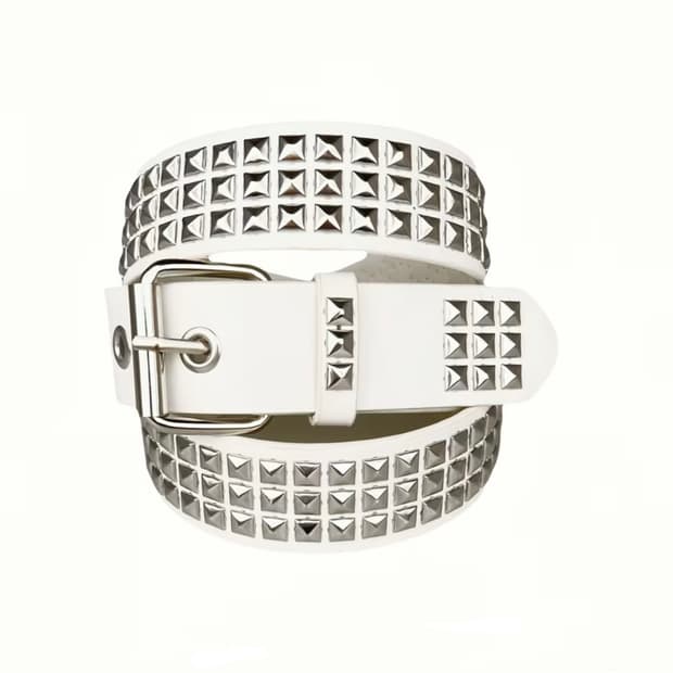 화이트 스터드 벨트