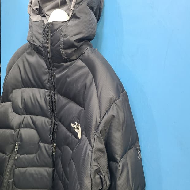 노스페이스 거위털 플라이트 시리즈 중량패딩