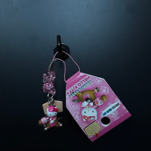 산리오 헬로키티 고전 스트랩 한정 하루우라라 경마 키티 말 키티