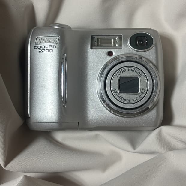 니콘 쿨픽스 2200 Nikon Coolpix