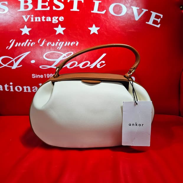 앵커(anker) 미니 만두 토트백