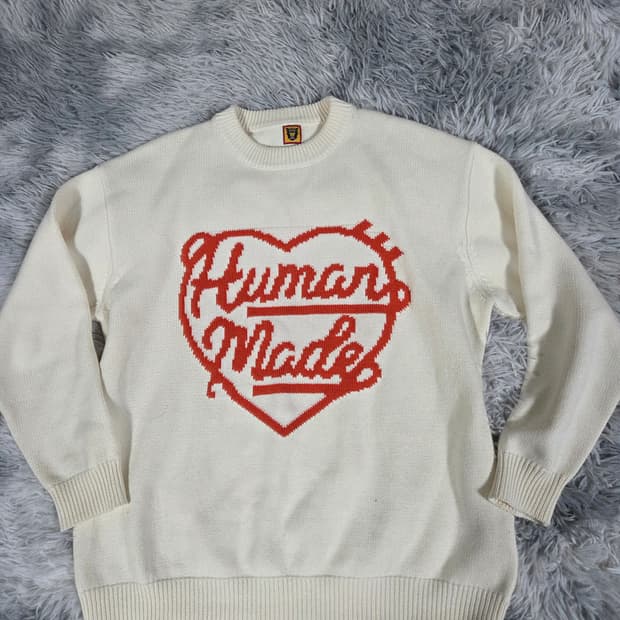 휴먼메이드 하트 로고 니트 아이보리