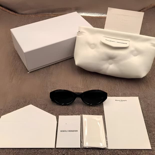 [정품/풀구성] 젠틀몬스터 x 메종 마르지엘라 MM204 블랙 선글라스