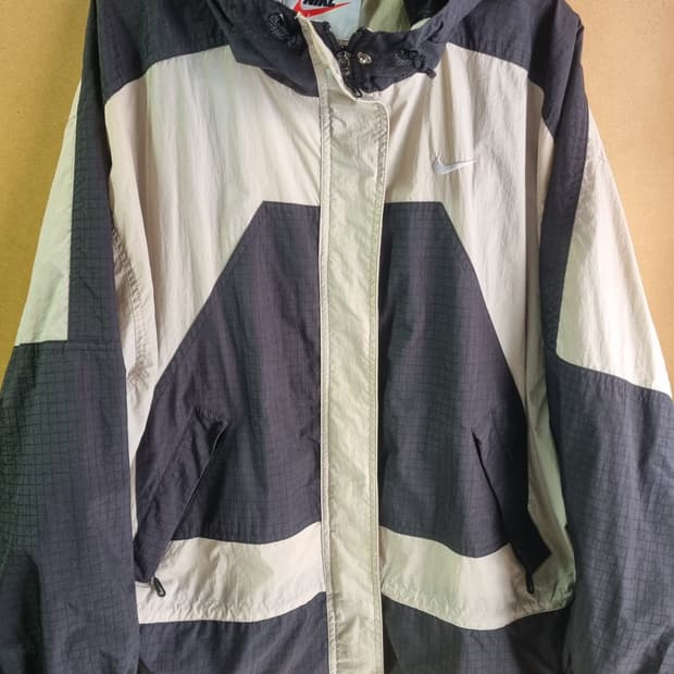 나이키 올드스쿨 빈티즈 윈드 자켓 