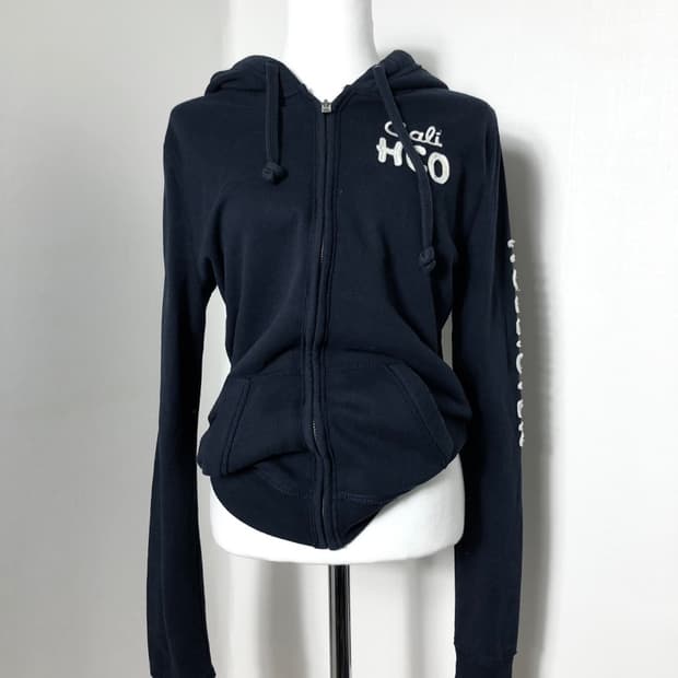 홀리스터 네이비 레터링 후디