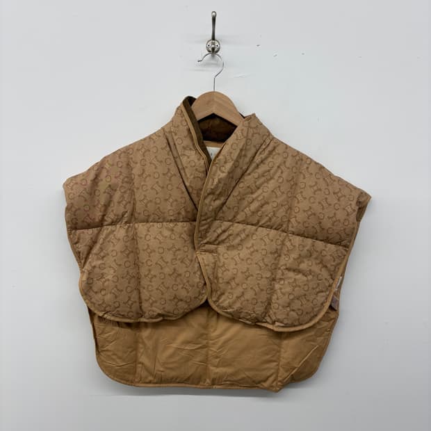 셀린느 트리오페 마카담 숄더 패딩 M