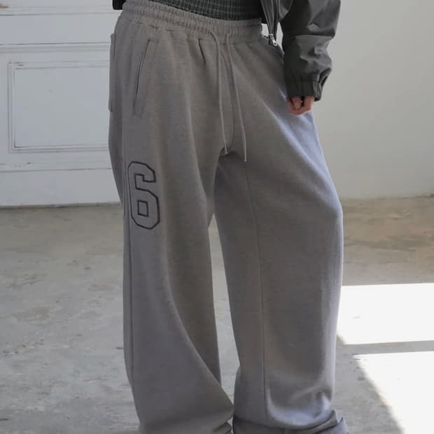 Check Layered 96 Wide 2way Jogger - Gray